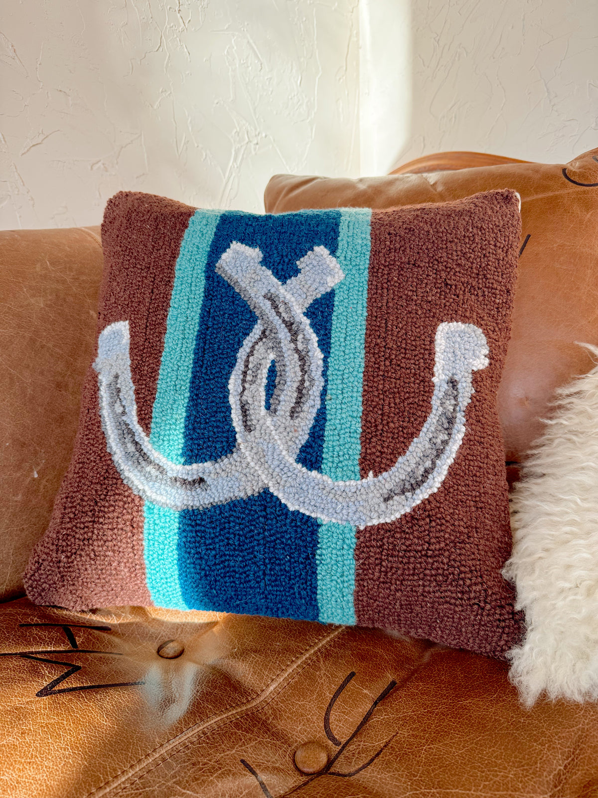 The Striped Double Horseshoe Hook Pillow
